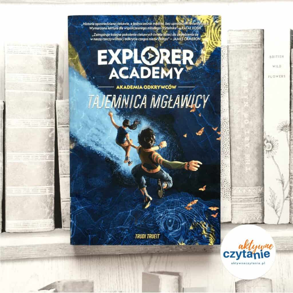 Explorer Academy: Akademia odkrywców. Tajemnica mgławicy książki dla dzieci aktywne czytanie