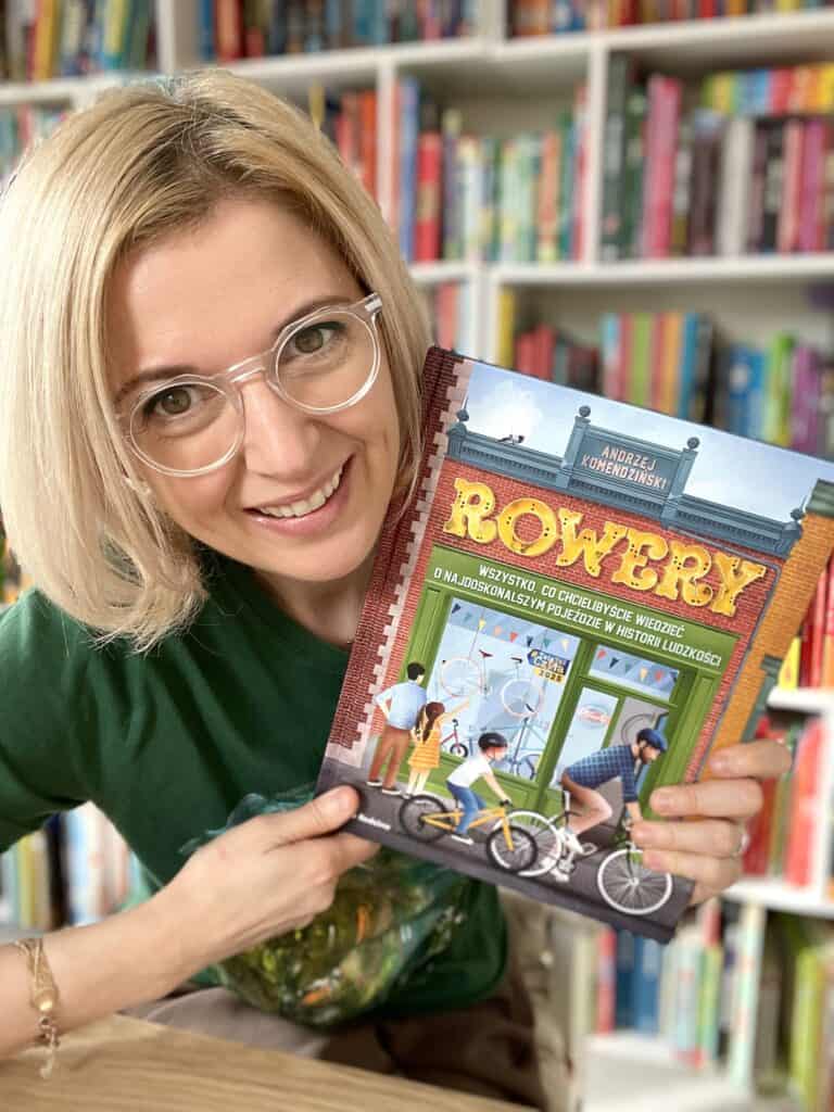 rowery-wszystko-co-chcielibyscie-wiedziec-o-najdoskonalszym-pojezdzie-w-historii-ludzkosci-recenzja-ksiazki-dla-dzieci