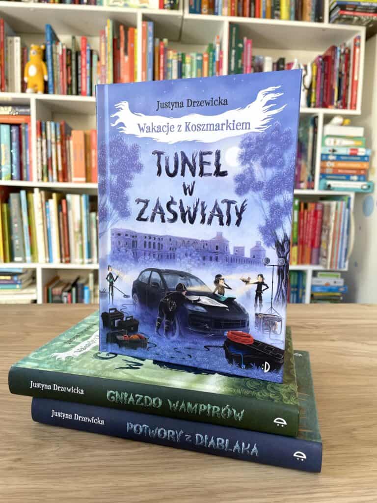wakacje-z-koszmarkiem-tunel-w-zaswiaty-recenzja-ksiazki-dla-dzieci-dwukropek22