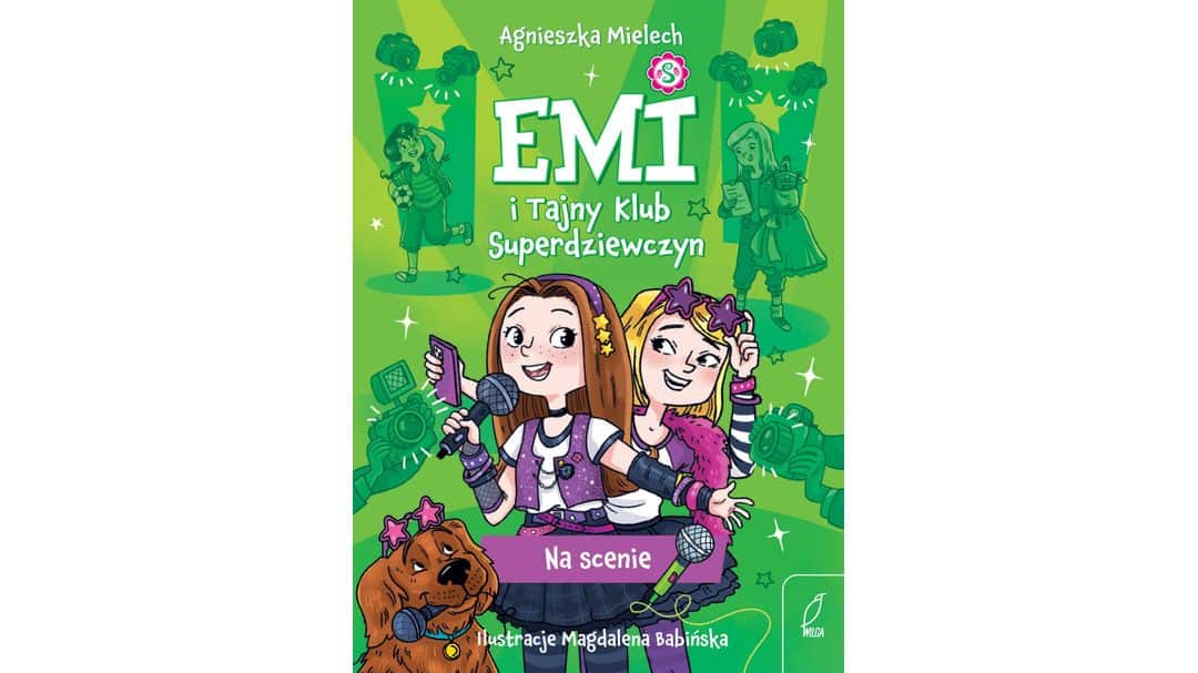 Emi i Tajny Klub Superdziewczyn. Na scenie