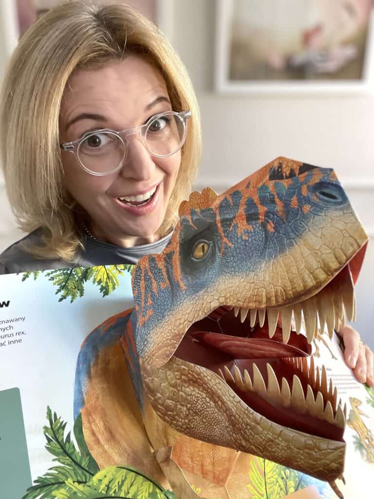 ksiazka-3d-dinozaury-niezwykly-pop-up-dla-dzieci-recenzja-ksiazki-dla-dzieci-awm aktywne czytanie3