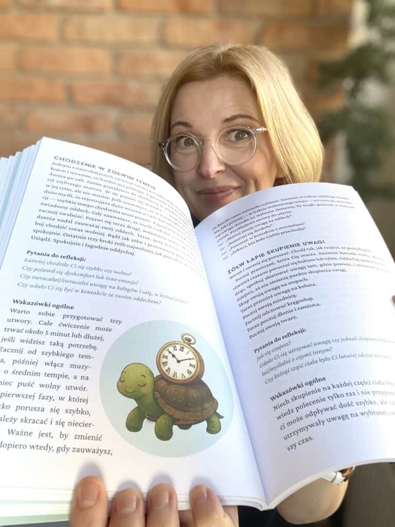 przewodnik-po-uwaznosci-dla-dzieci-jak-wspierac-dziecko-w-radzeniu-sobie-z-emocjami-i-budowaniu-odpornosci-psychicznej-recenzja-poradnik-dla-rodzicow aktywne czytanie2