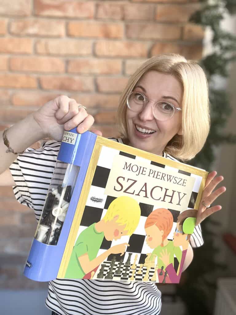 szachy-dla-kazdego-czas-na-choinkemocarne-maszyny-gdzie-jest-wally-pary-nie-do-pary-anatomia-wyjatkowe-ksiazki-dla-dzieci-wydawnictwo-mamania-recenzja aktywne czytanie