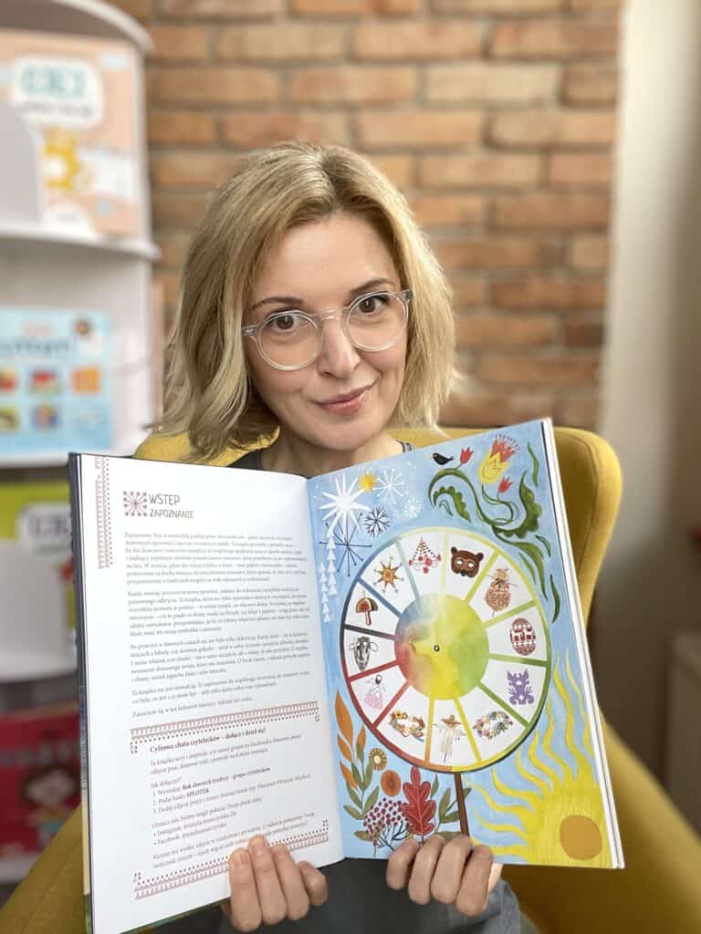 rok-dawnych-tradycji-zwyczaje-ozdoby-i-rytualy-do-odkrycia-na-nowo-recenzja-ksiazki-dla-dzieci aktywne czytanie1 copy