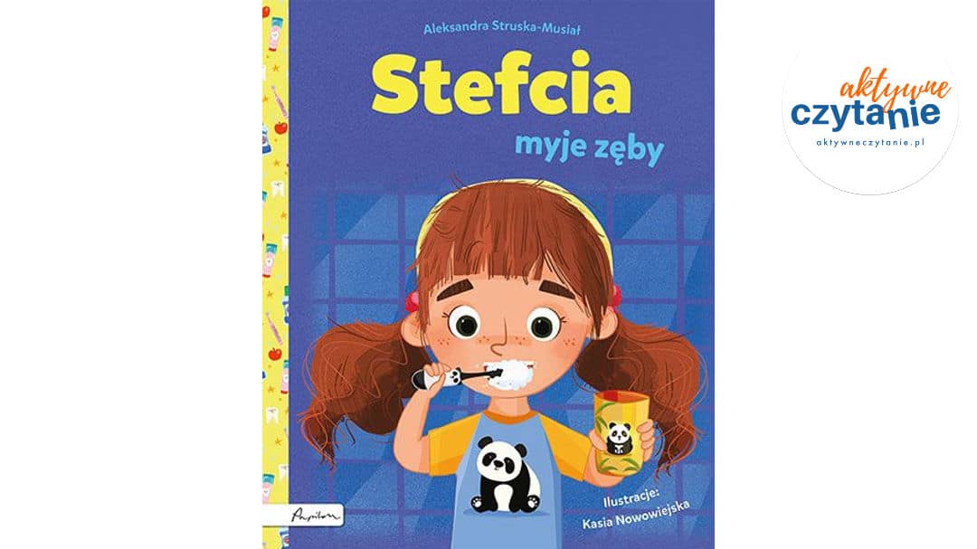 Stefcia myje zęby