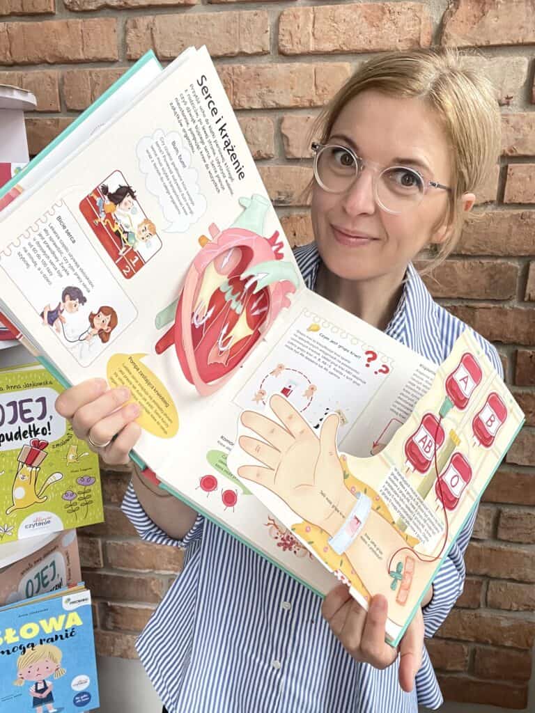 moje-cialo-ksiazka-3d-pop-up-okienka-i-ruchome-elementy-edukacyjna-ksiazka-dla-dzieci-4-7-lat aktywne czytanie13