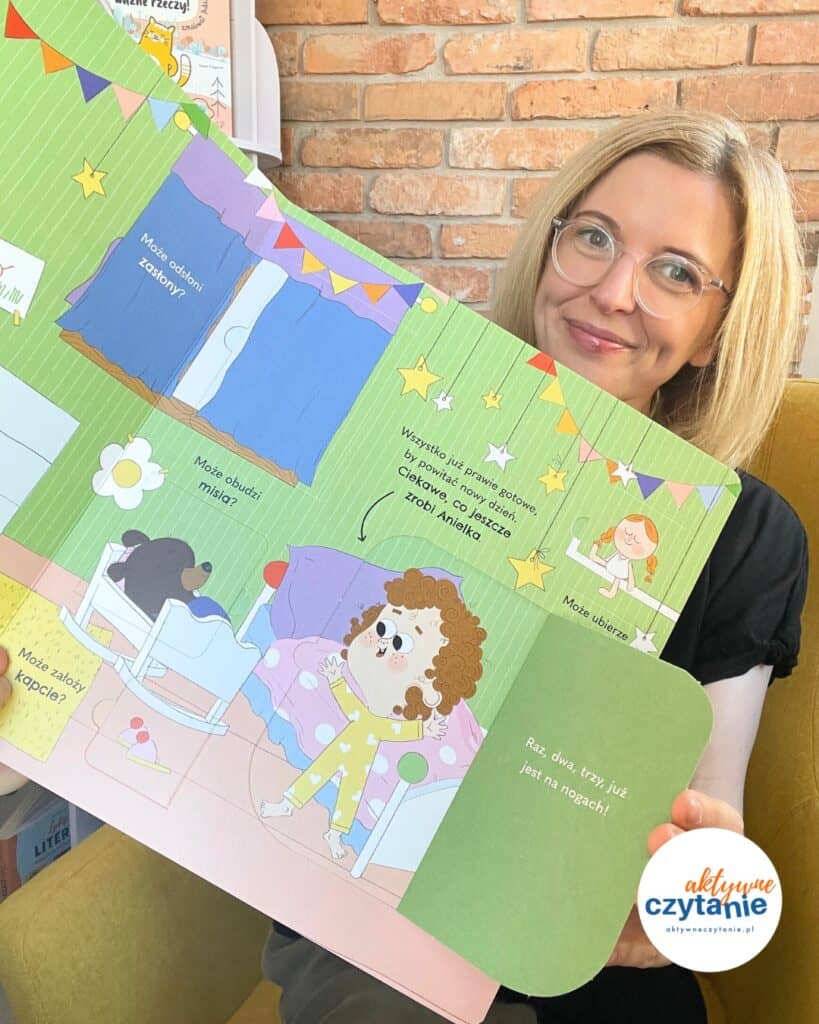 co-zrobi-anielka-o-poranku-kartonowa-ksiazka-z-okienkami-dla-dzieci-2-5-lat-recenzja-swietlik aktywne czytanie1