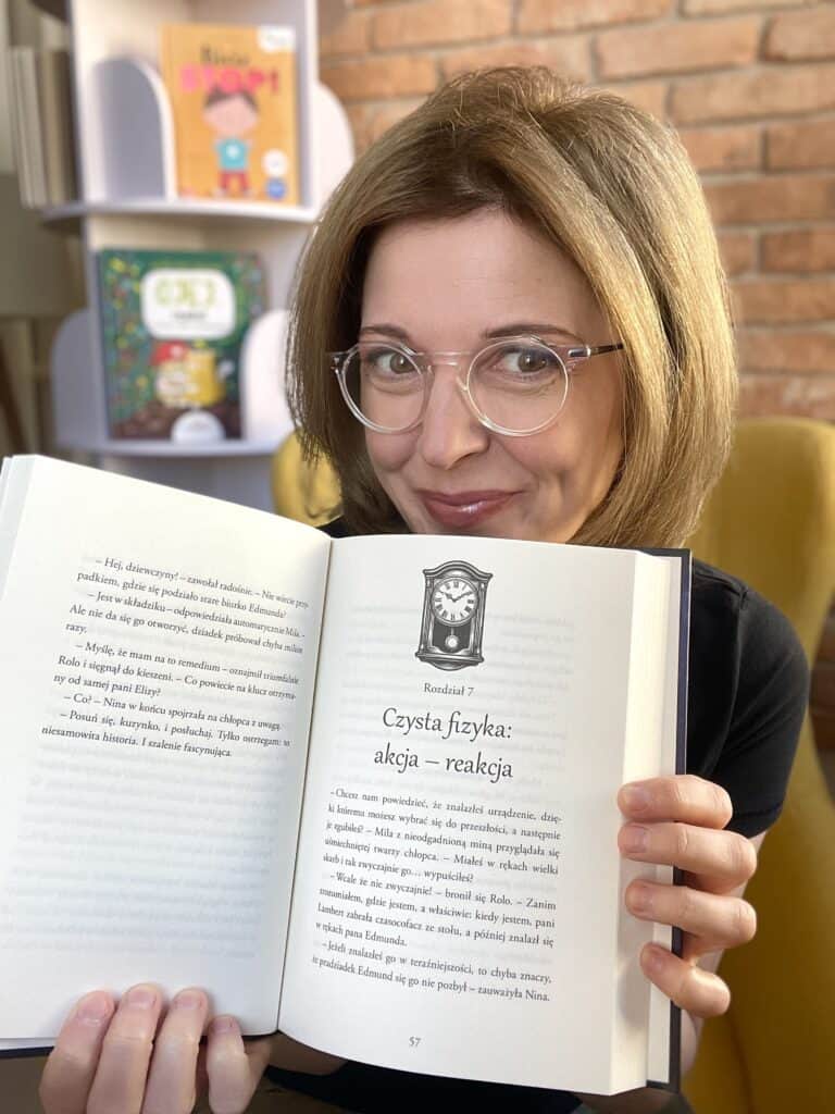 godzina-czarow-sekretny-pokoj-recenzja-ksiazki-dla-dzieci-aktywne-czytanie-dwukropek aktywne czytanie