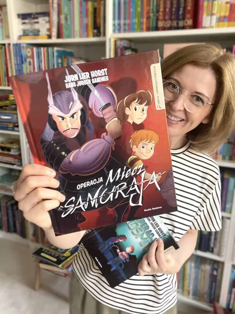 operacja-miecz-samuraja-operacja-kosmita-detektywistyczne-ksiazki-dla-dzieci-recenzja-media-rodzina aktywne czytanie2 copy