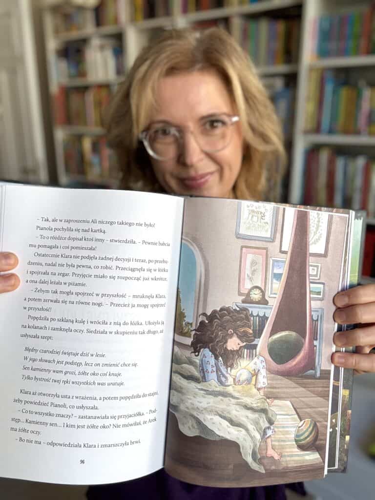 Nowy uczen czary klary tom 2 wydawnictwo dwukropek recenzja ksiazki dla dzieci aktywne czytanie7