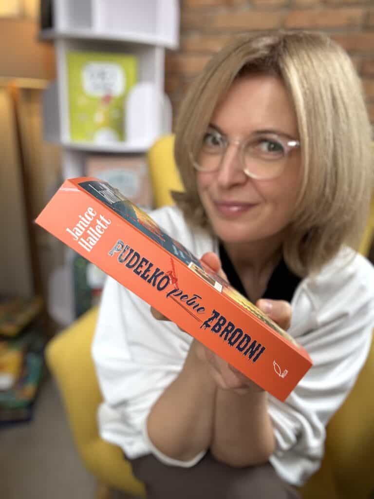 Pudelko pelne zbrodni wydawnictwo wilga recenzja ksiazki dla dzieci aktywne czytanie8